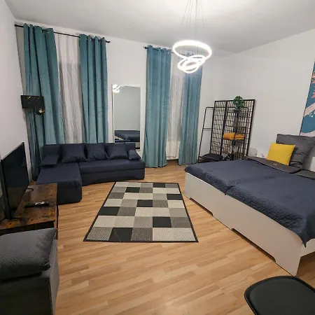 Schoenes 3 In Der Altstadt Von * Кобленц