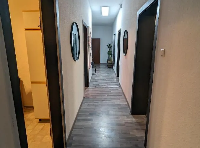 Schoenes 3 In Der Altstadt Von Кобленц